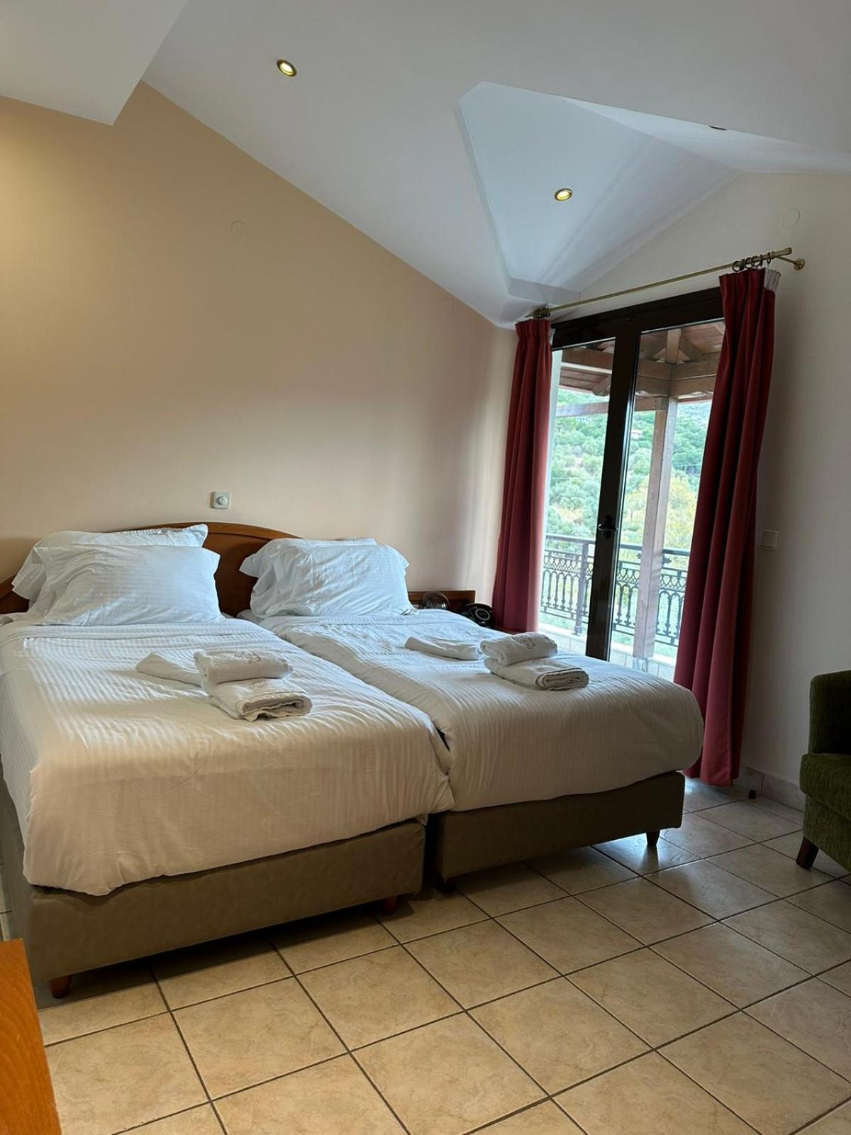 Pyrgos Hotel Uranópolis Habitación foto